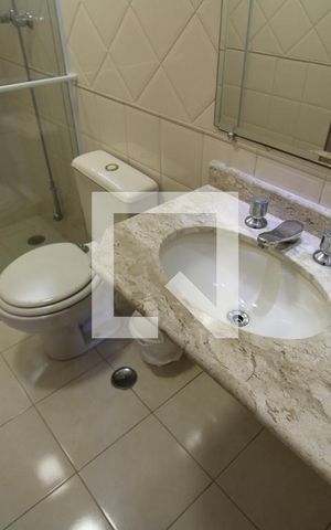 Apartamento à venda com 69m², 3 quartos e 2 vagasBanheiro 2