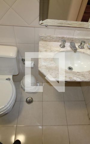 Apartamento à venda com 69m², 3 quartos e 2 vagasBanheiro 2