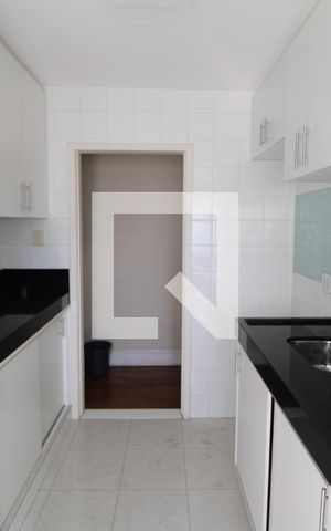 Apartamento à venda com 69m², 3 quartos e 2 vagasCozinha