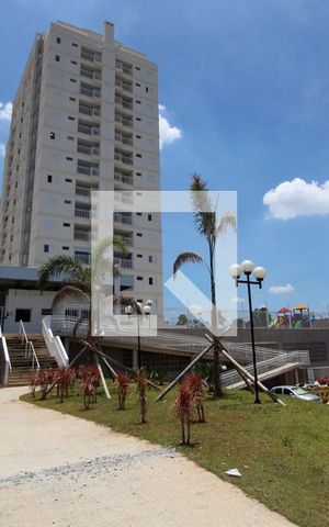 Apartamento para alugar com 64m², 2 quartos e 2 vagasFachada