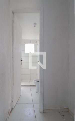 Apartamento para alugar com 57m², 2 quartos e 1 vaga Apartamento para alugar com 57m², 2 quartos e 1 vagaBanheiro