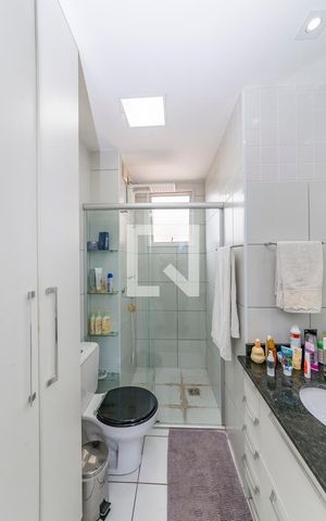 Apartamento à venda com 88m², 3 quartos e 2 vagas Apartamento à venda com 88m², 3 quartos e 2 vagasBanheiro da Suíte