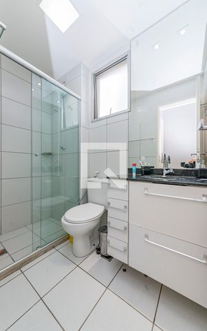 Apartamento à venda com 88m², 3 quartos e 2 vagas Apartamento à venda com 88m², 3 quartos e 2 vagasBanheiro Social