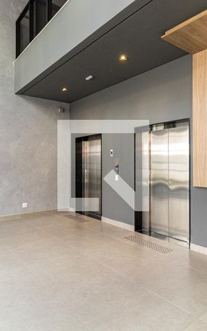 Studio à venda com 30m², 1 quarto e 1 vagaElevadores