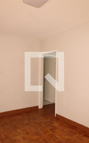 Casa para alugar com 150m², 2 quartos e 3 vagasSala