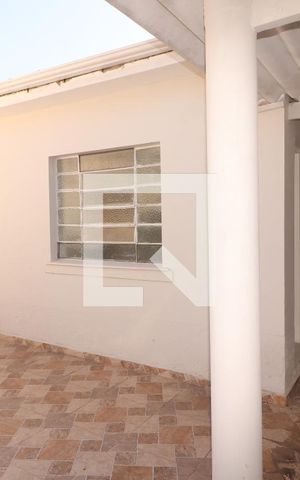Casa para alugar com 150m², 2 quartos e 3 vagasQuintal