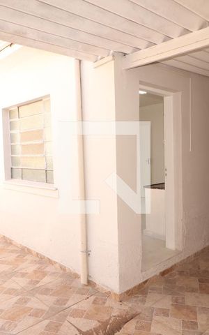 Casa para alugar com 150m², 2 quartos e 3 vagasQuintal