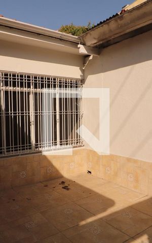Casa para alugar com 150m², 2 quartos e 3 vagasQuintal