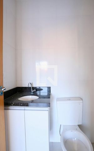 Apartamento para alugar com 46m², 2 quartos e 1 vaga Apartamento para alugar com 46m², 2 quartos e 1 vagaBanheiro