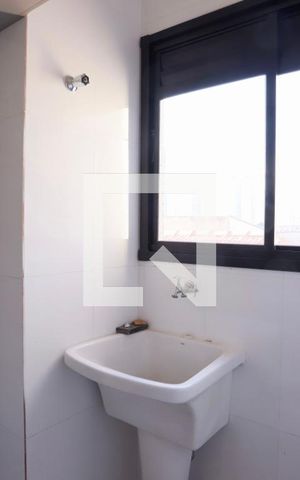 Apartamento para alugar com 46m², 2 quartos e 1 vaga Apartamento para alugar com 46m², 2 quartos e 1 vagaLavanderia