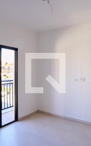 Apartamento para alugar com 46m², 2 quartos e 1 vaga Apartamento para alugar com 46m², 2 quartos e 1 vagaSala