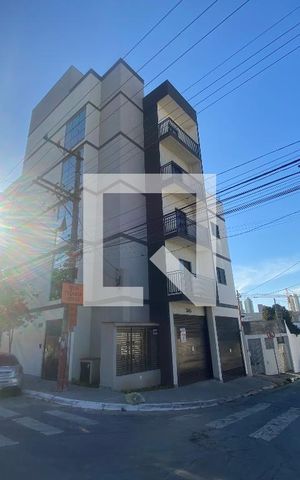 Apartamento para alugar com 46m², 2 quartos e 1 vaga Apartamento para alugar com 46m², 2 quartos e 1 vagaFachada