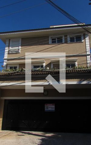 Casa à venda com 700m², 4 quartos e 6 vagasFachada