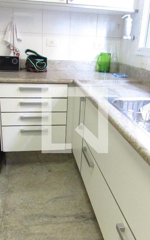 Casa à venda com 700m², 4 quartos e 6 vagasCozinha