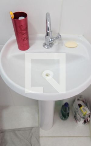 Apartamento à venda com 48m², 2 quartos e 1 vagaBanheiro 