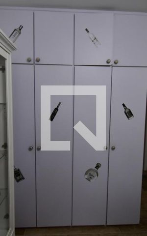 Apartamento à venda com 98m², 3 quartos e 1 vagaQuarto 1 - Armários