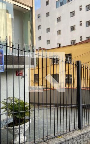 Apartamento à venda com 60m², 2 quartos e sem vaga Apartamento à venda com 60m², 2 quartos e sem vagaFachada