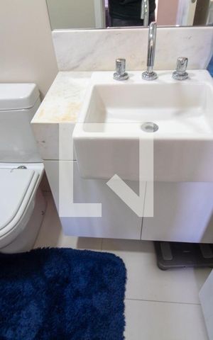 Apartamento à venda com 75m², 1 quarto e 1 vaga Apartamento à venda com 75m², 1 quarto e 1 vagaBanheiro da Suíte