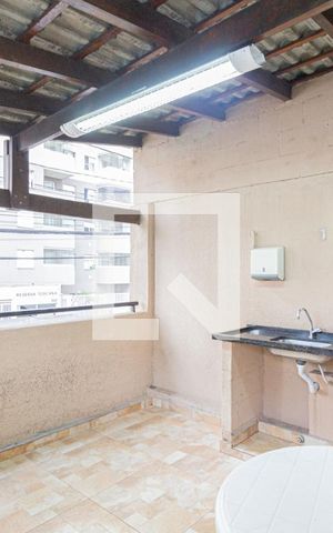 Apartamento para alugar com 50m², 2 quartos e 1 vaga Apartamento para alugar com 50m², 2 quartos e 1 vagaÁrea comum - Churrasqueira