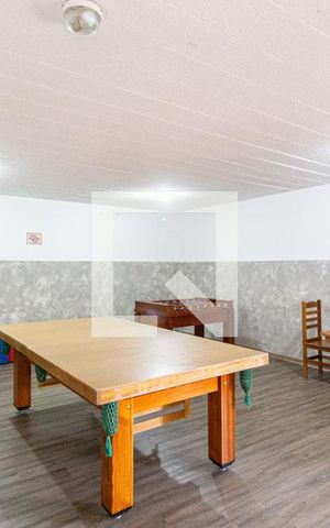Apartamento para alugar com 50m², 2 quartos e 1 vaga Apartamento para alugar com 50m², 2 quartos e 1 vagaÁrea comum - Salão de jogos
