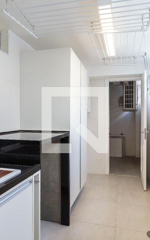Apartamento à venda com 134m², 1 quarto e 1 vaga Apartamento à venda com 134m², 1 quarto e 1 vagaÁrea de Serviço
