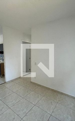 Apartamento para alugar com 42m², 2 quartos e sem vaga Apartamento para alugar com 42m², 2 quartos e sem vagaSala