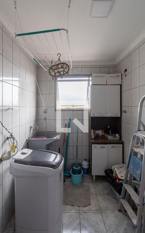 Casa à venda com 262m², 3 quartos e 2 vagas Casa à venda com 262m², 3 quartos e 2 vagasDetalhe da área de serviço