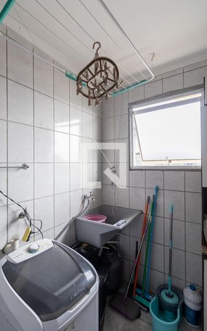 Casa à venda com 262m², 3 quartos e 2 vagas Casa à venda com 262m², 3 quartos e 2 vagasDetalhe da área de serviço