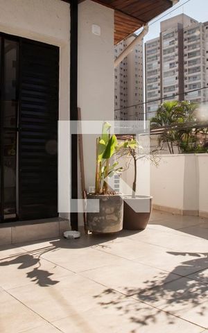 Casa à venda com 135m², 2 quartos e 1 vaga Casa à venda com 135m², 2 quartos e 1 vagaVaranda do Quarto 1