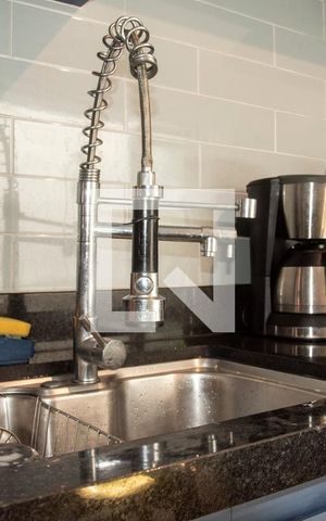 Casa à venda com 135m², 2 quartos e 1 vaga Casa à venda com 135m², 2 quartos e 1 vagaCozinha