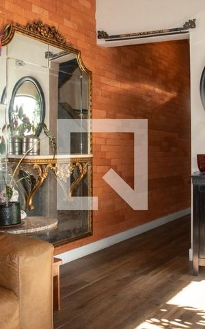 Casa à venda com 135m², 2 quartos e 1 vaga Casa à venda com 135m², 2 quartos e 1 vagaSala
