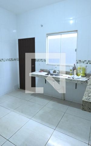 Casa à venda com 140m², 3 quartos e 2 vagas Casa à venda com 140m², 3 quartos e 2 vagasCozinha