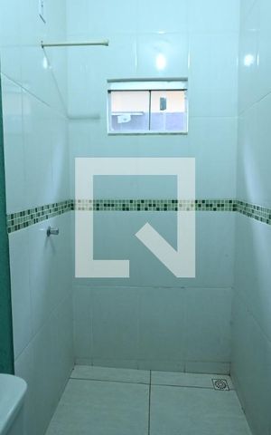 Casa à venda com 140m², 3 quartos e 2 vagas Casa à venda com 140m², 3 quartos e 2 vagasBanheiro