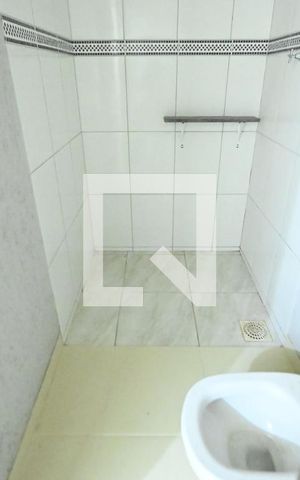 Casa à venda com 140m², 3 quartos e 2 vagas Casa à venda com 140m², 3 quartos e 2 vagasLavabo
