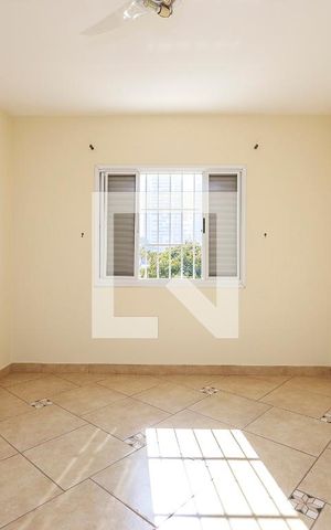 Casa para alugar com 465m², 4 quartos e 3 vagas Casa para alugar com 465m², 4 quartos e 3 vagasQuarto 1