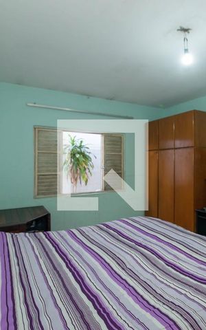 Casa à venda com 96m², 2 quartos e sem vaga Casa à venda com 96m², 2 quartos e sem vagaQuarto 1