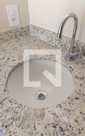 Apartamento à venda com 49m², 2 quartos e sem vagaBanheiro da Suíte