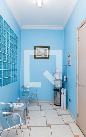 Apartamento à venda com 110m², 2 quartos e sem vaga Apartamento à venda com 110m², 2 quartos e sem vagaSala