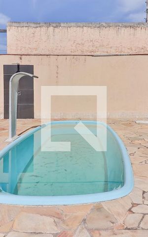 Casa à venda com 650m², 3 quartos e 4 vagas Casa à venda com 650m², 3 quartos e 4 vagasÁrea da Piscina