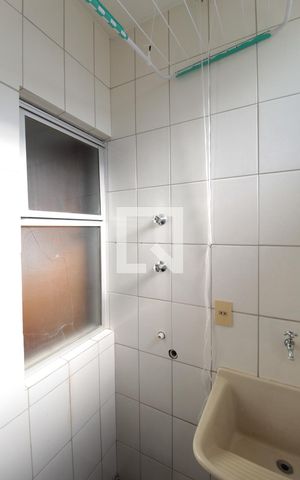 Apartamento para alugar com 80m², 3 quartos e 1 vagaÁrea de Serviço