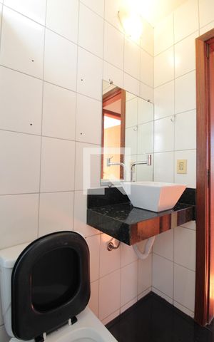 Apartamento para alugar com 80m², 3 quartos e 1 vagaBanheiro