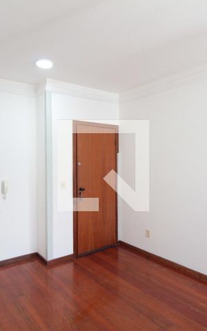 Apartamento para alugar com 80m², 3 quartos e 1 vagaSala