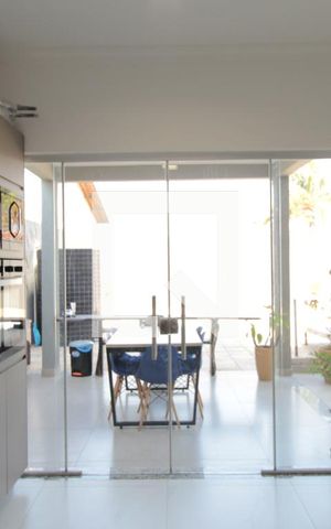 Casa à venda com 800m², 5 quartos e 10 vagasCozinha
