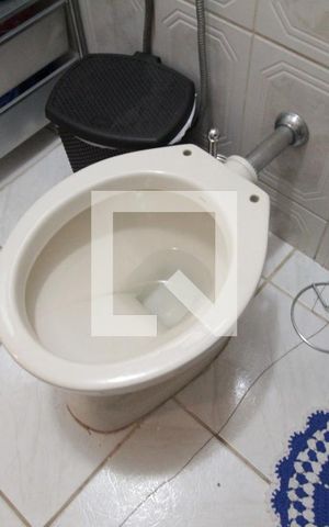 Casa à venda com 800m², 5 quartos e 10 vagasBanheiro das Semi-Suítes