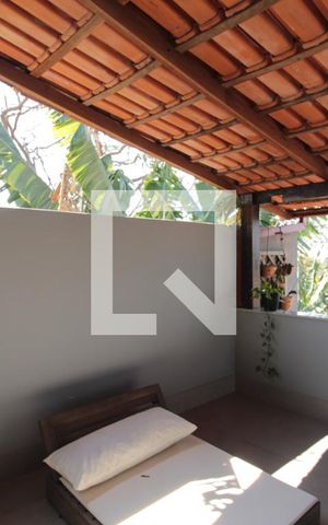 Casa à venda com 800m², 5 quartos e 10 vagasCobertura