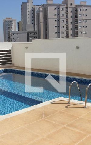 Apartamento para alugar com 80m², 3 quartos e 3 vagasÁrea comum - Piscina