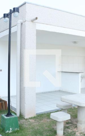 Apartamento para alugar com 50m², 2 quartos e sem vagaÁrea comum