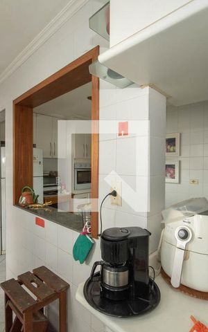 Casa à venda com 200m², 3 quartos e 3 vagasCozinha