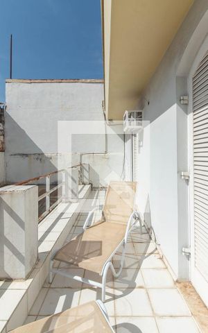 Casa à venda com 200m², 3 quartos e 3 vagasSuíte 1 - Varanda