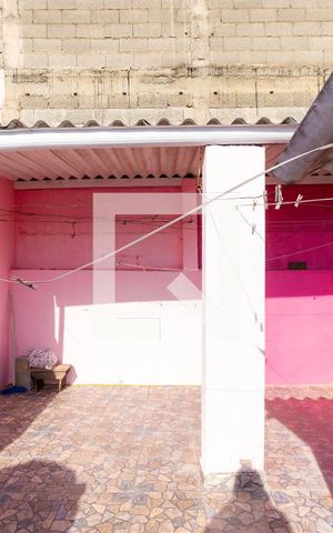 Casa para alugar com 150m², 2 quartos e 1 vaga Casa para alugar com 150m², 2 quartos e 1 vagaÁrea de Serviço